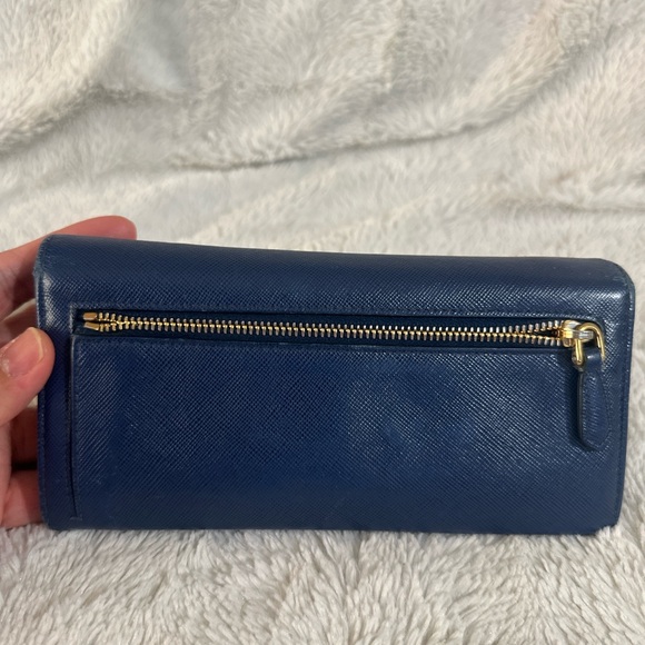 🌷🌷GUC❗️❗️Prada long wallet🌸💎 Good Condition 👍 - Picture 2 of 9